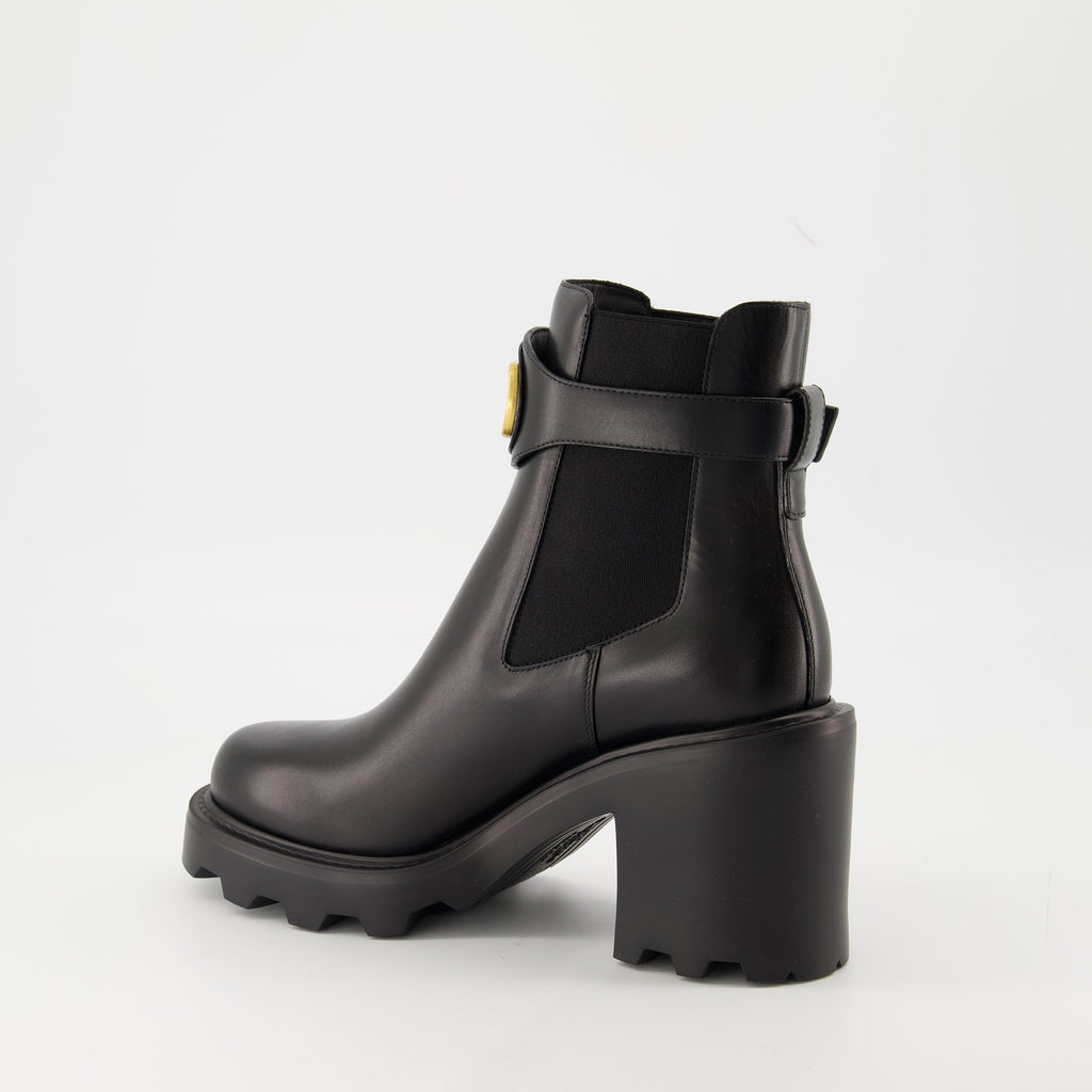 Beatle ankle boots, Valentino Garavani, shiny leather boots, VLogo Signature, black ankle boots