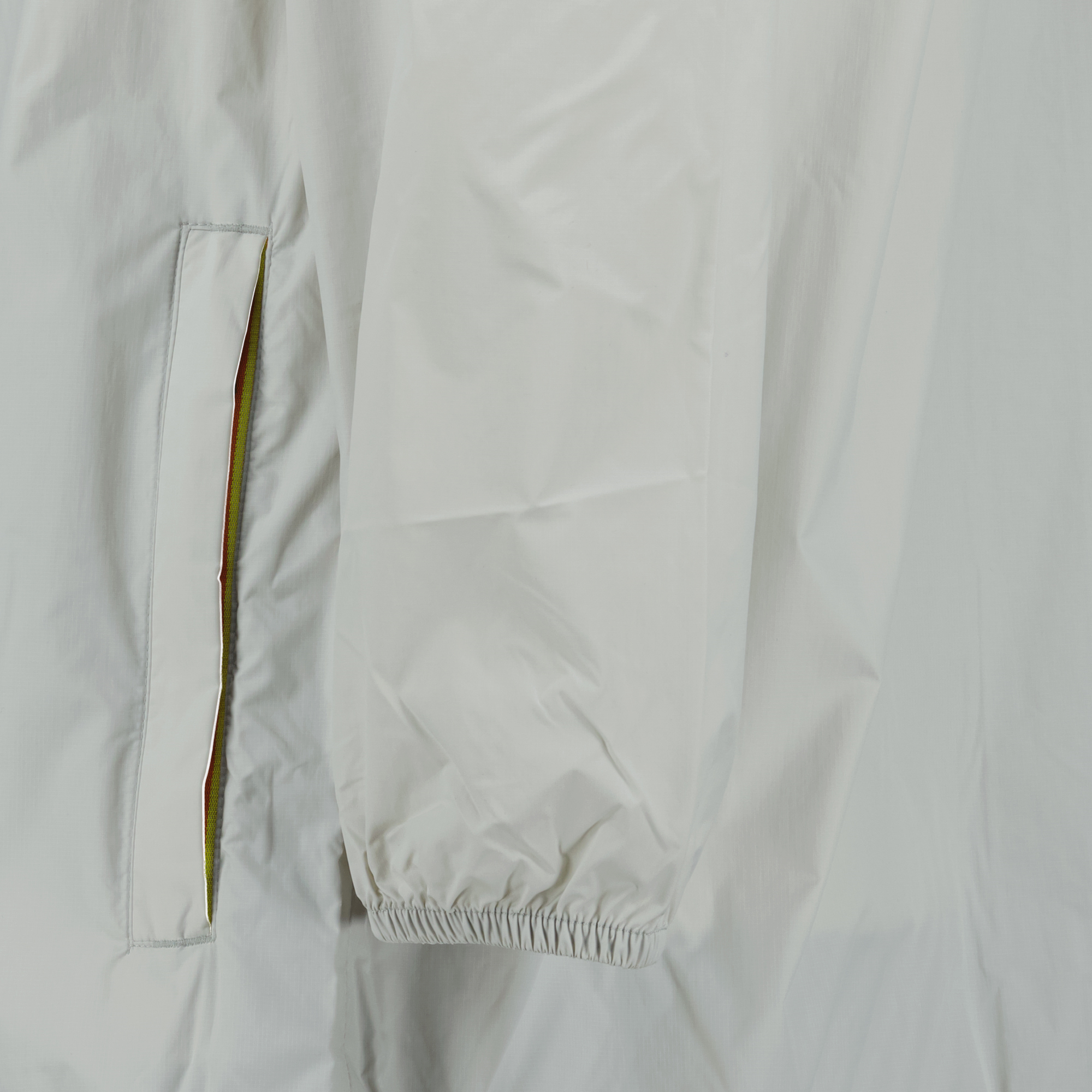 K-Way Windbreaker, Beige Jacket, Waterproof Outerwear, Spring-Summer Fashion, Unisex Windbreaker