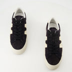 Imagen de las zapatillas de ante Monaco de Moncler para hombres - Temporada Primavera-Verano 2025 - Vista superior del par