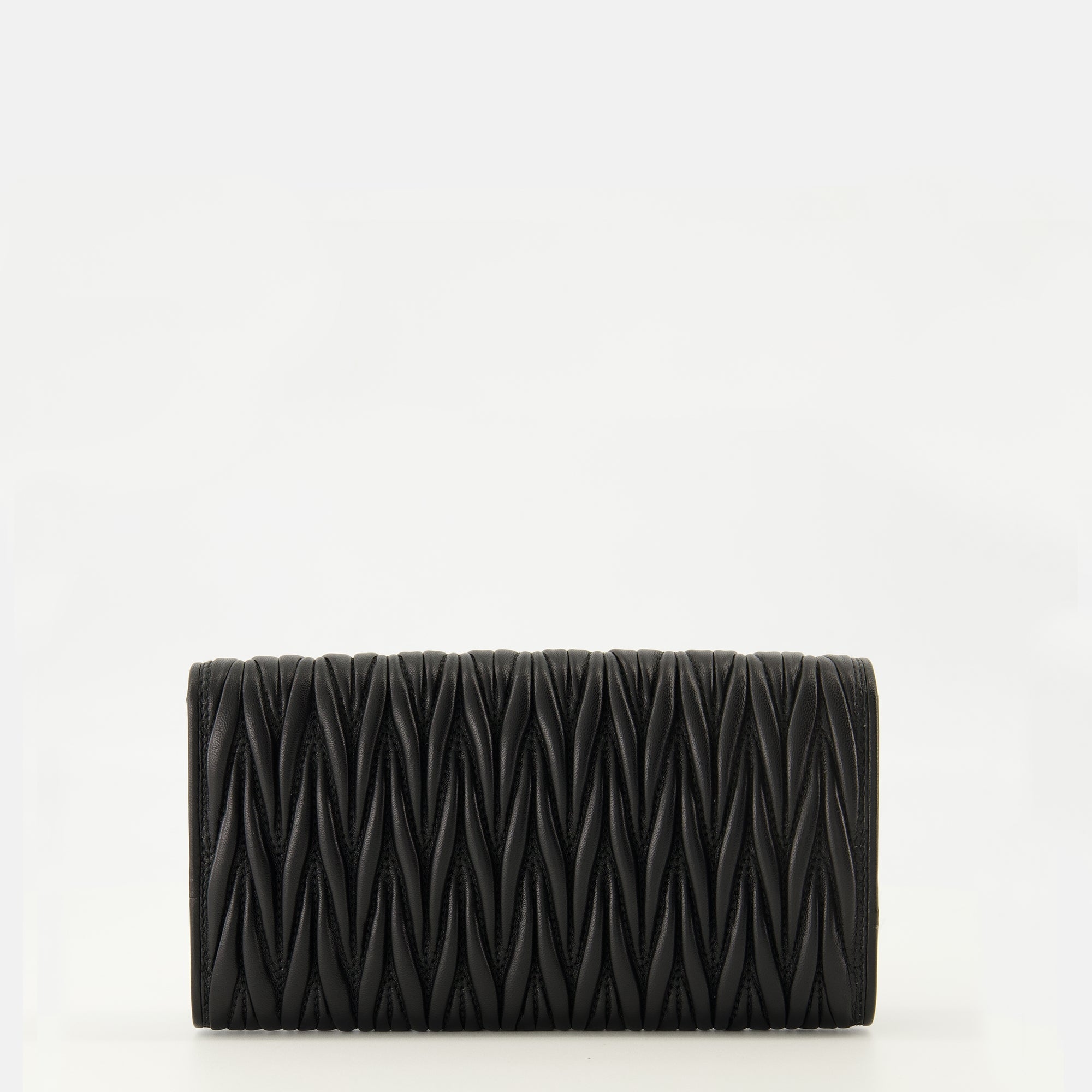 MIU MIU ブラック キルティング長財布 Shoulder Wallet - Miu Miu - Women | WE IN STYLE
