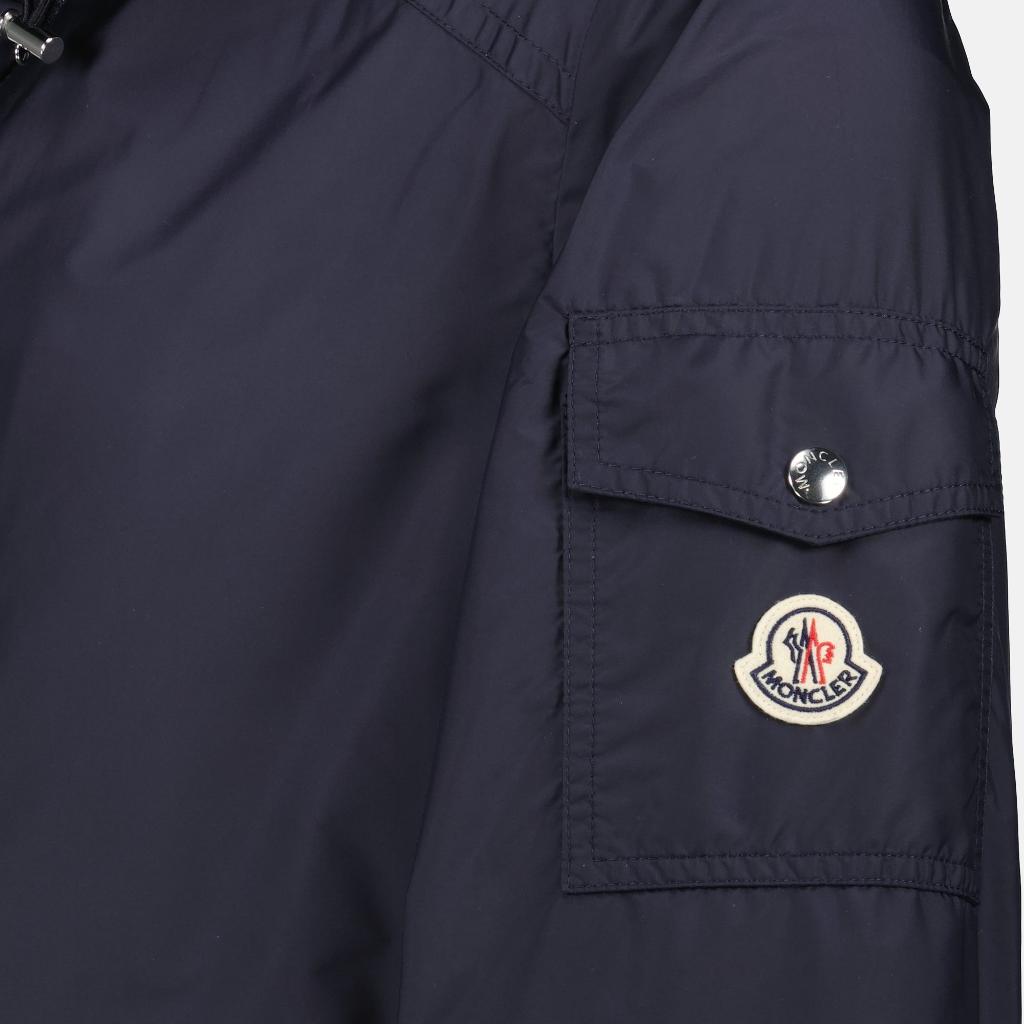 Image of Coupe-Vent Etiache Marine by Moncler for Men - Season Spring-Summer 2026 - Detail View 1