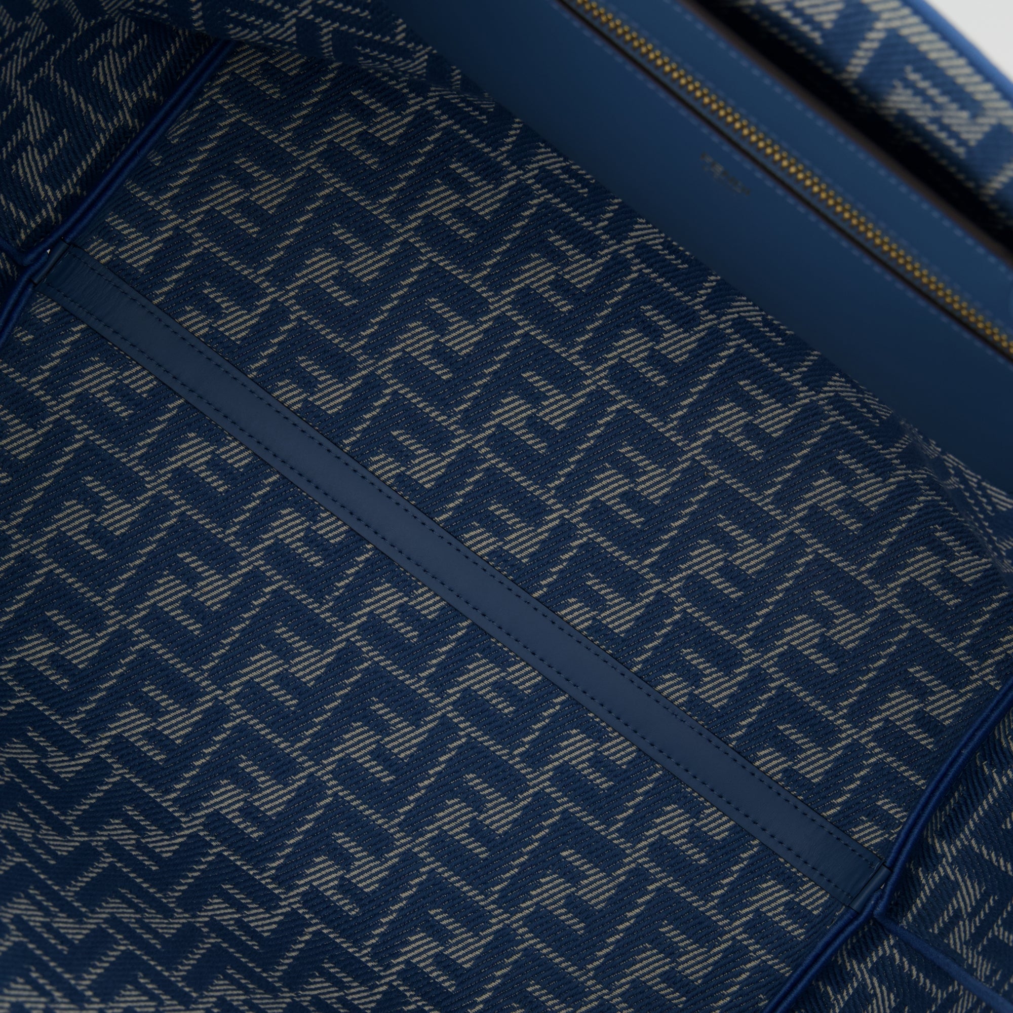 Fendi cabas bag, reversible bag, luxury handbag, designer accessories, Fendi design