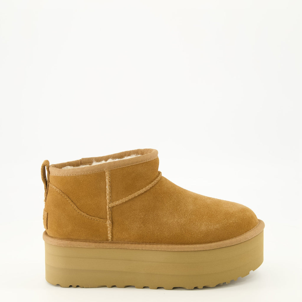 Classic Ultra Mini Platform 부츠