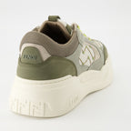 Bild der Fendi Force Sneakers von Fendi für Männer - Saison Frühling-Sommer 2025 - Rückansicht