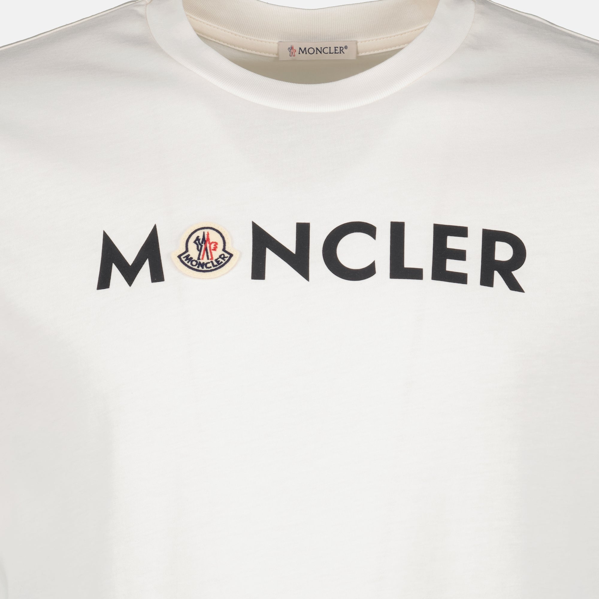 T-Shirt com Logo Impresso