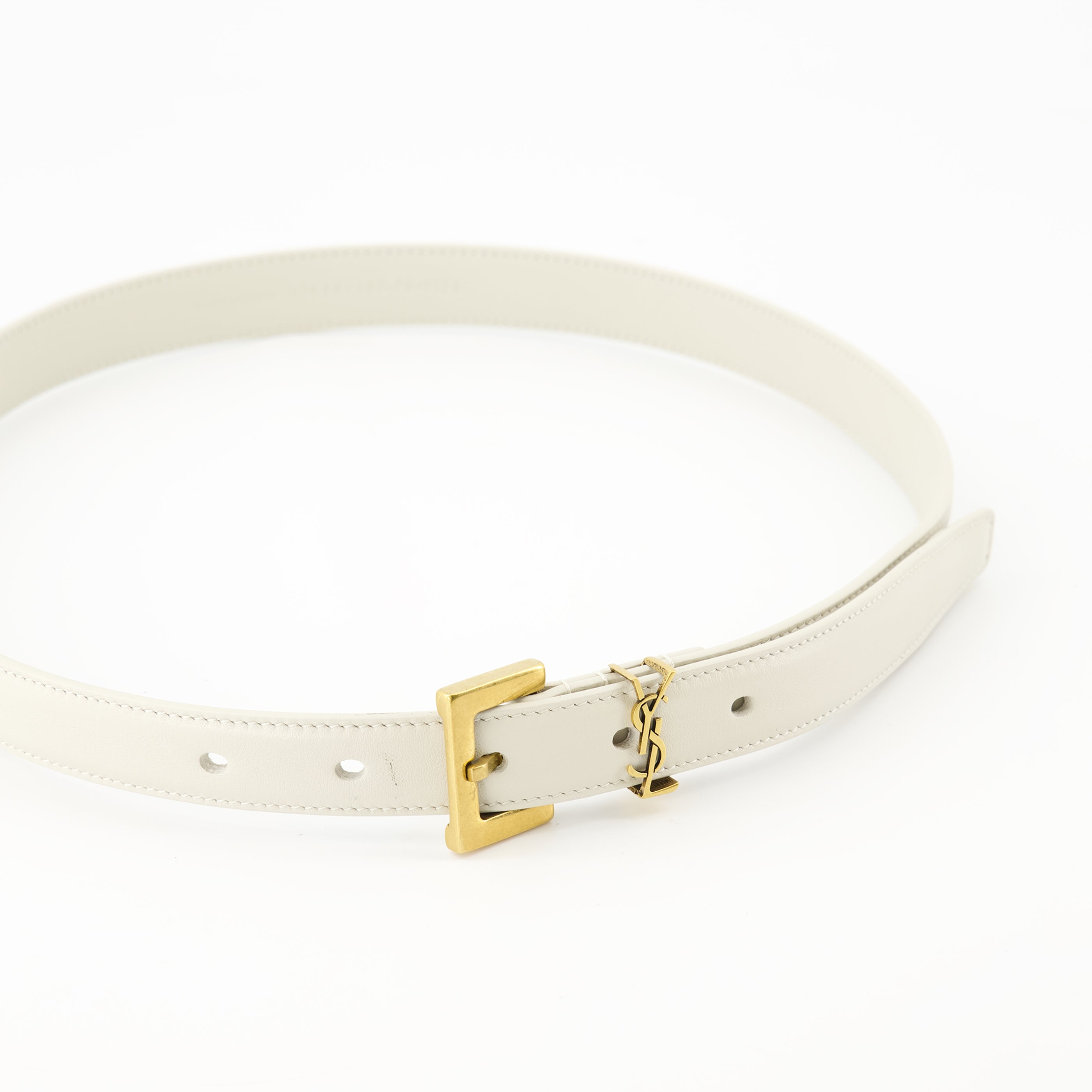 Cassandre white belt, luxury leather belt, Saint Laurent accessories, adjustable belt, refined fashion accessory