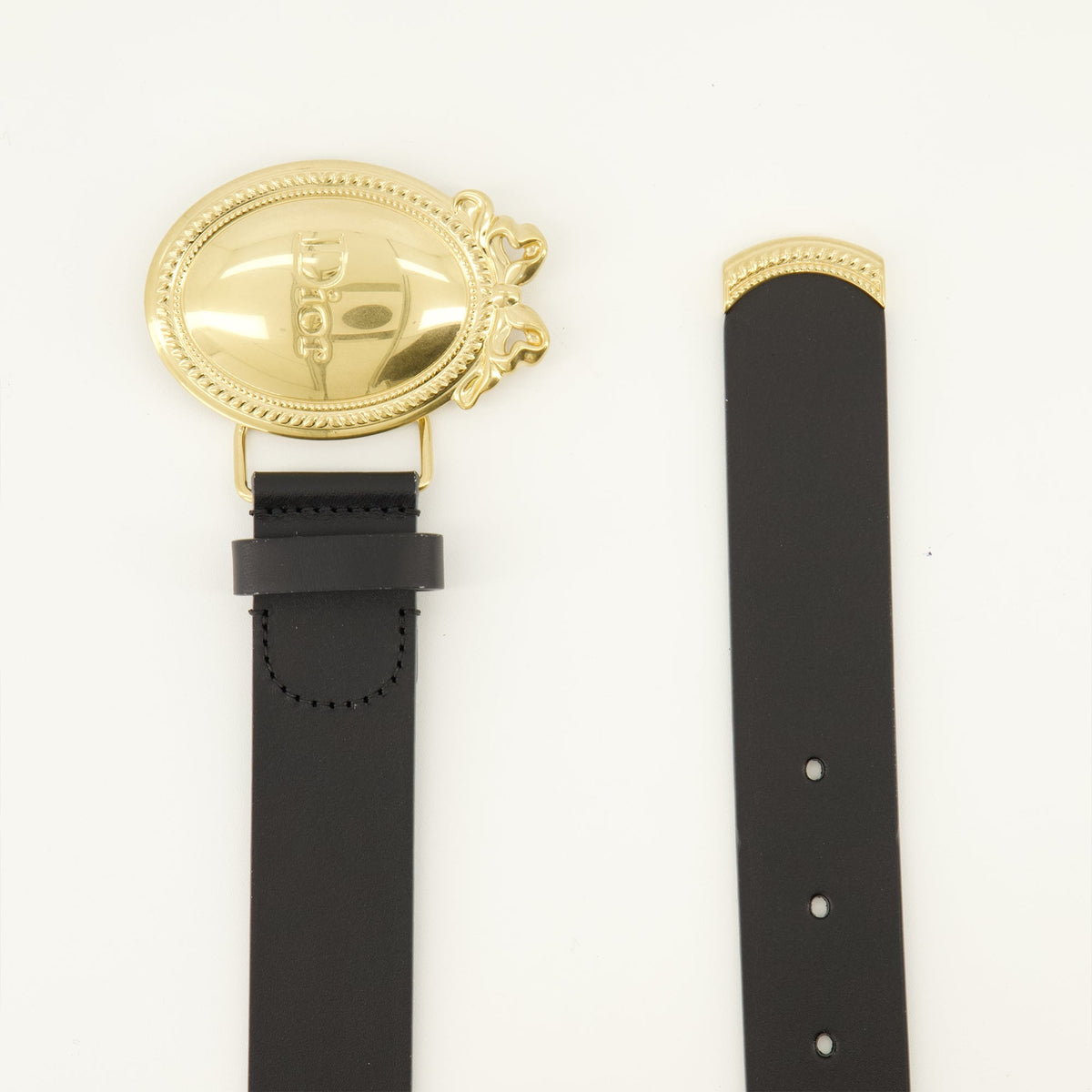 Ceinture médaillon en cuir noir