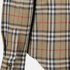 Immagine della camicia a quadri in cotone e lino di Burberry per uomo - Stagione Primavera-Estate 2025 - Vista dettaglio 8