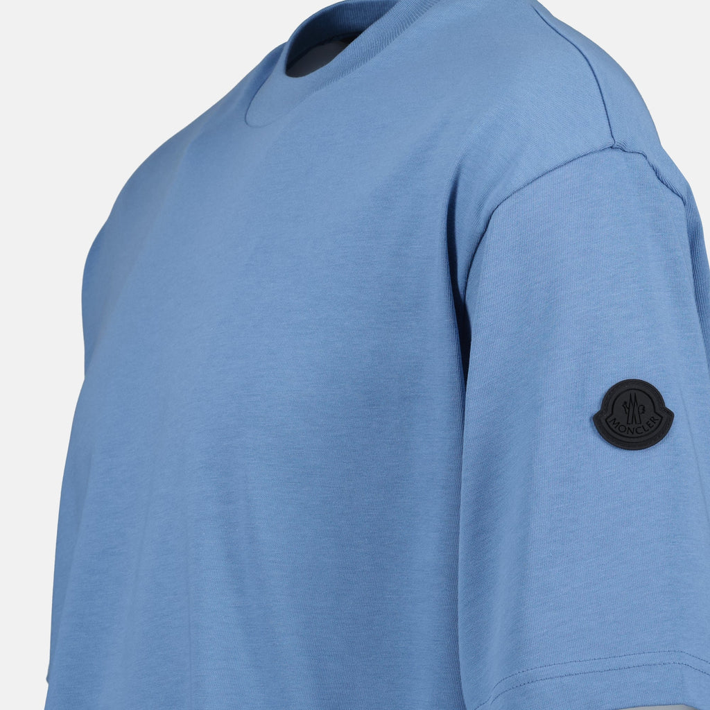 Imagem da T-shirt de logo azul da Moncler para homens - Temporada Outono-Inverno 2024 - Vista Detalhe 5