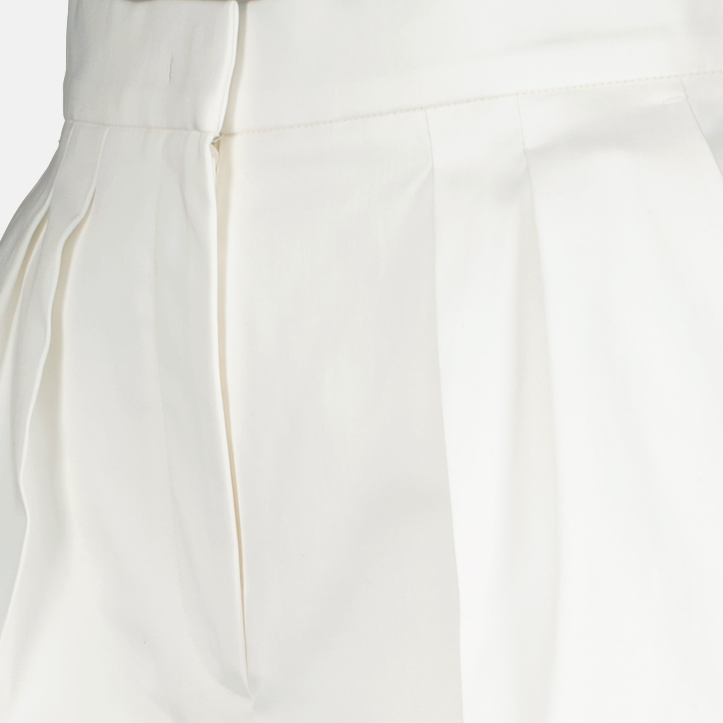 Short Blanc en Satin de Coton