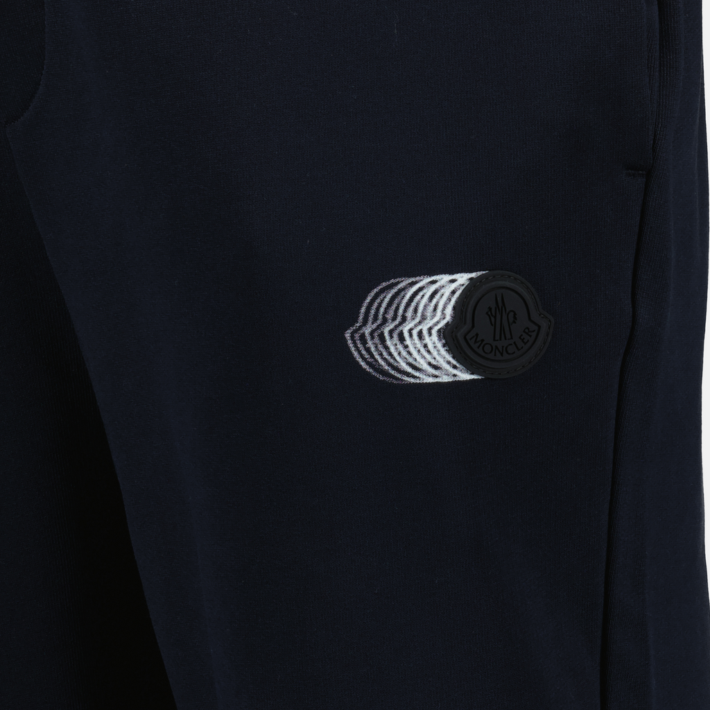 Bilde av joggebukser med marineblått logo fra Moncler for menn - Sesong Vår-Sommer 2025 - Detalj 5