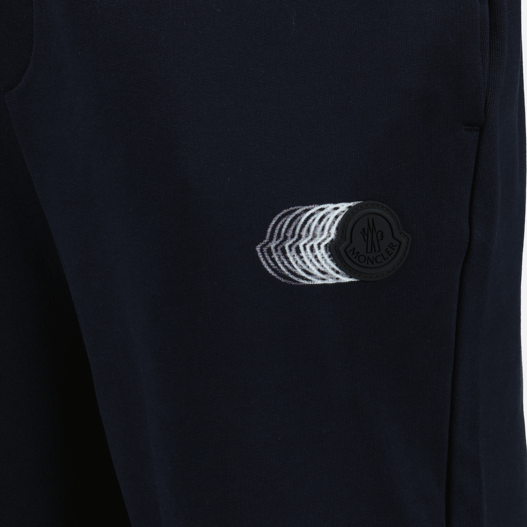 Bilde av joggebukser med marineblått logo fra Moncler for menn - Sesong Vår-Sommer 2025 - Detalj 5