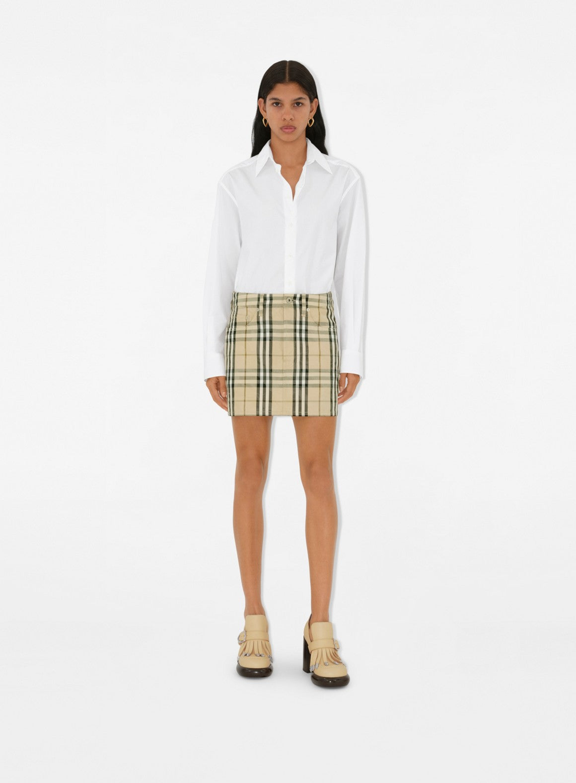 Burberry skirt, checkered mini skirt, denim mini skirt, beige skirt, Burberry Autumn-Winter 2024