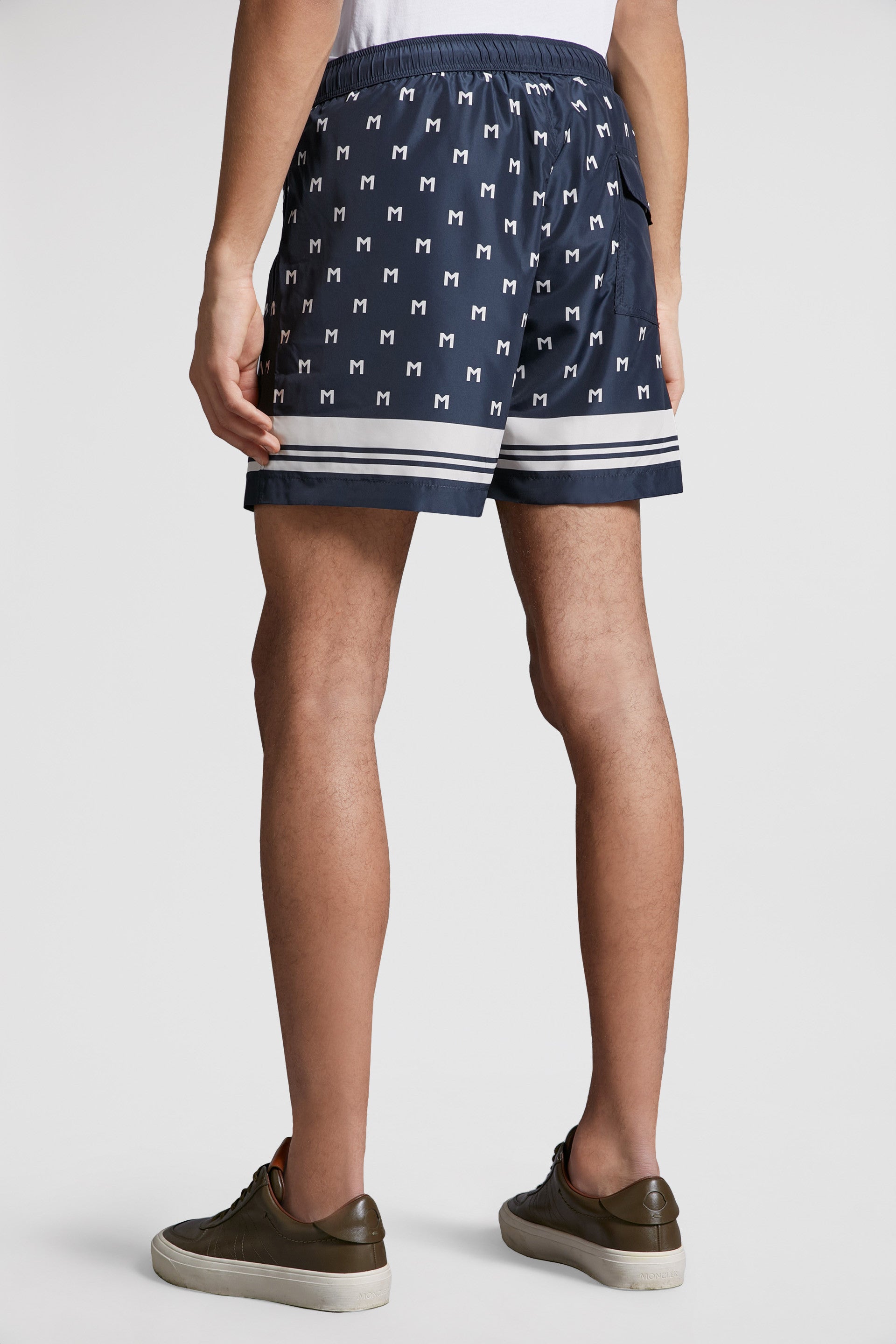 Imagem da jaqueta com zíper em cashmere-algodão da Moncler para homens - Temporada Primavera-Verão 2024 - Detalhe 5