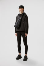 Bild einer Windjacke von Moncler Grenoble für Damen - Saison Frühjahr-Sommer 2024 - Detailansicht 12