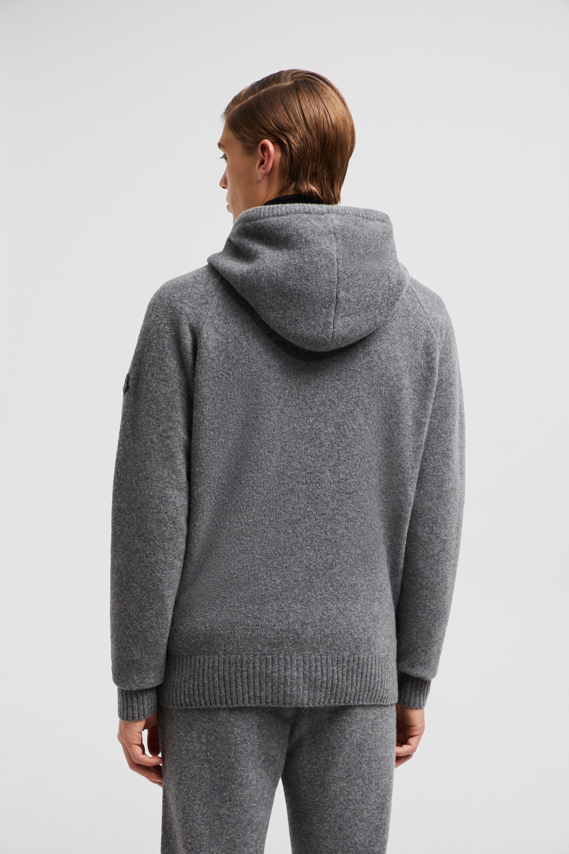 luxury cardigan, wool cashmere blend, zipped cardigan, grey cardigan, Moncler collection