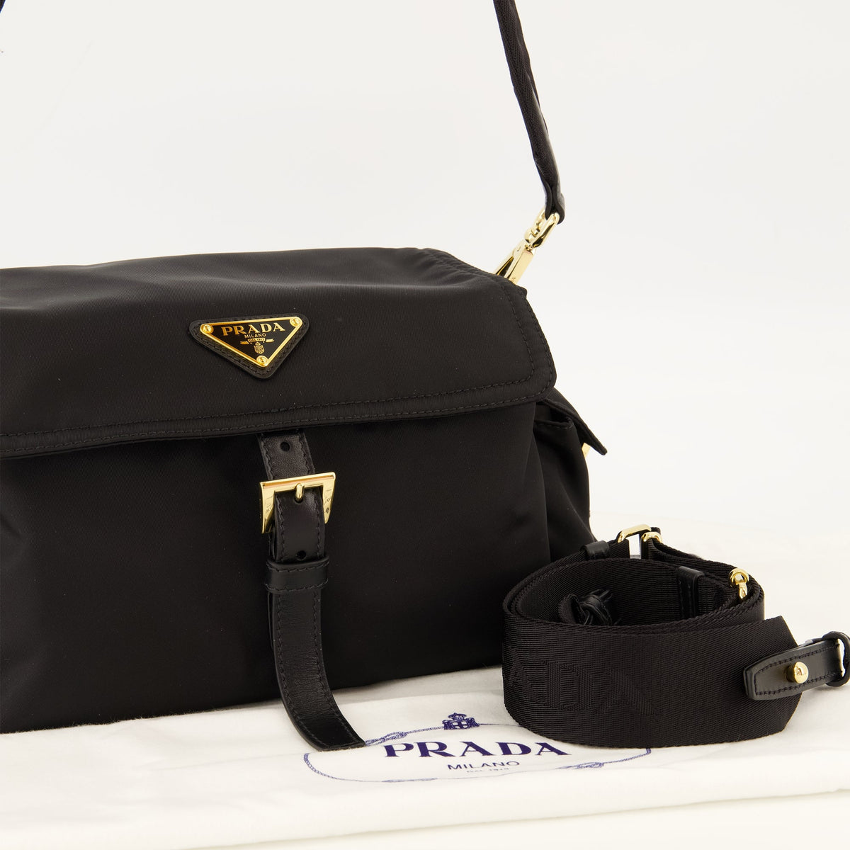 Borsa Explore in Re-Nylon Nera