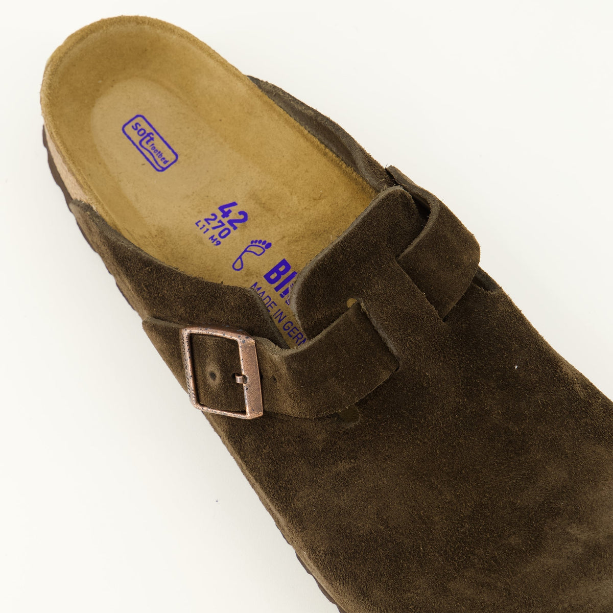Clog Boston em camurça castanha
