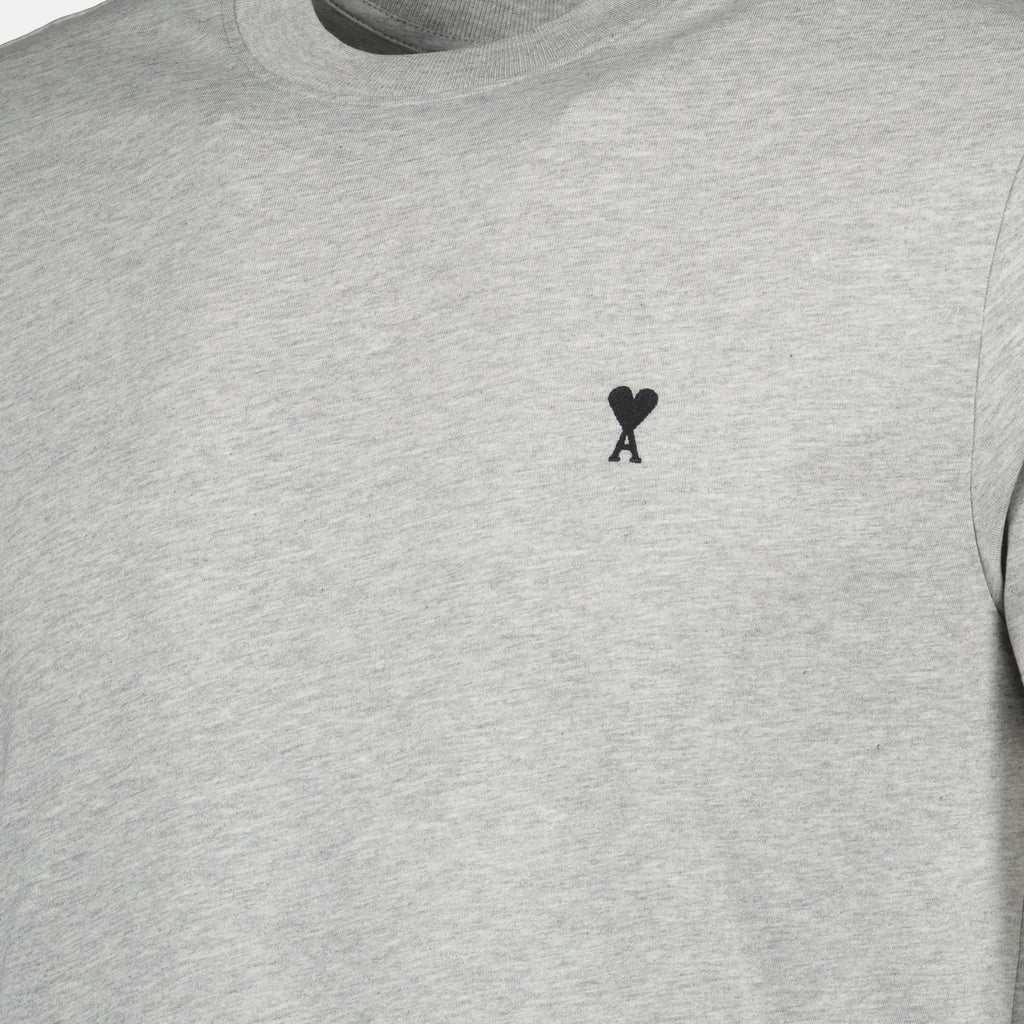 Image du T-shirt Ami de cœur par Ami PARIS pour hommes - Saison Automne-Hiver 2025 - Détail Vue 1
