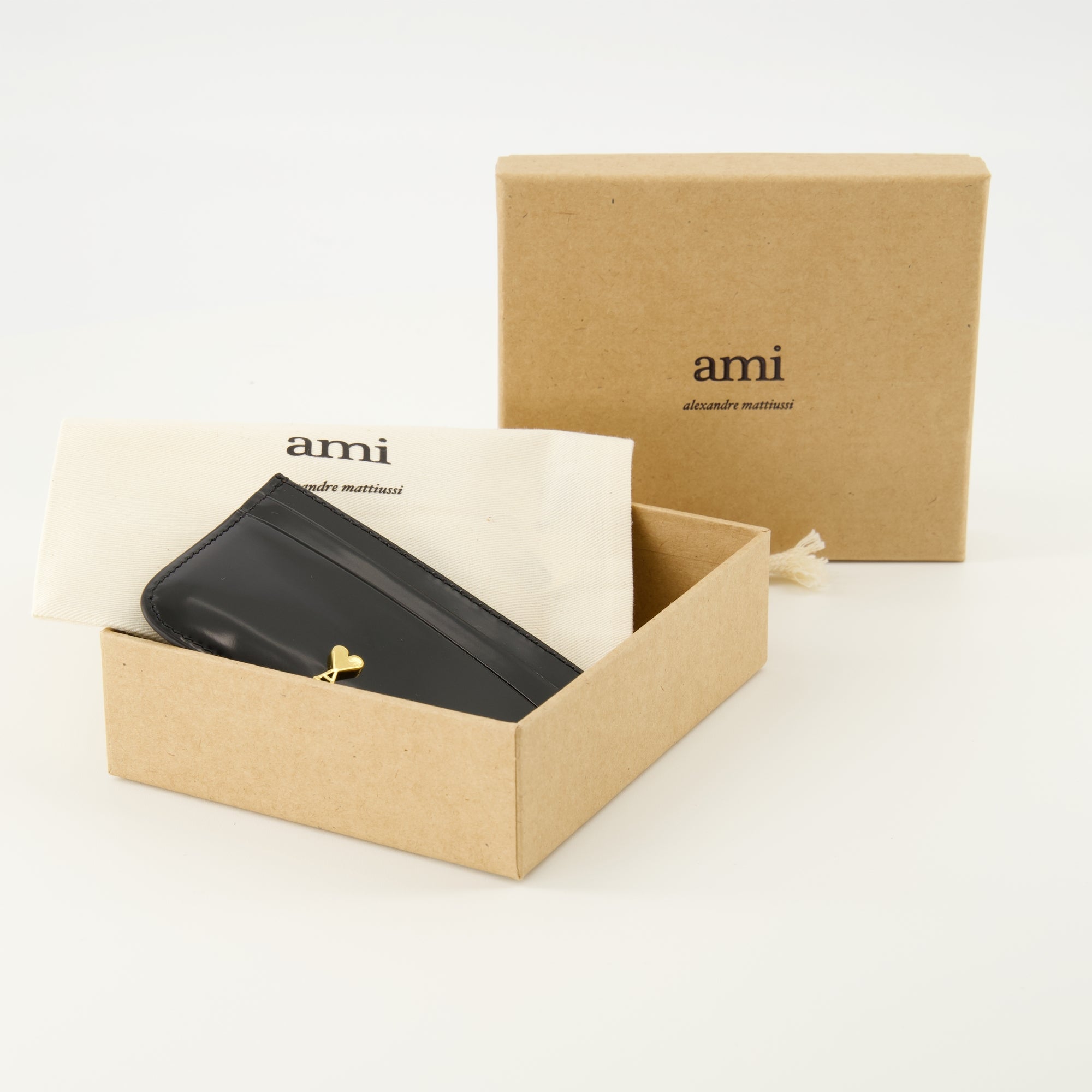 cardholder, AMI Paris, black leather accessory, unisex design, Autumn-Winter 2025
