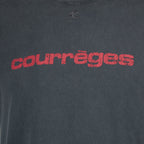 Imagen de la camiseta con logo desgastado de Courrèges para hombres - Temporada Primavera-Verano 2025 - Vista de Detalle 1