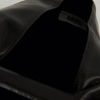 Image of Black Leather Japanese Bag by Mm6 for Women - Season Autumn-Winter 2025 - Detail View 2