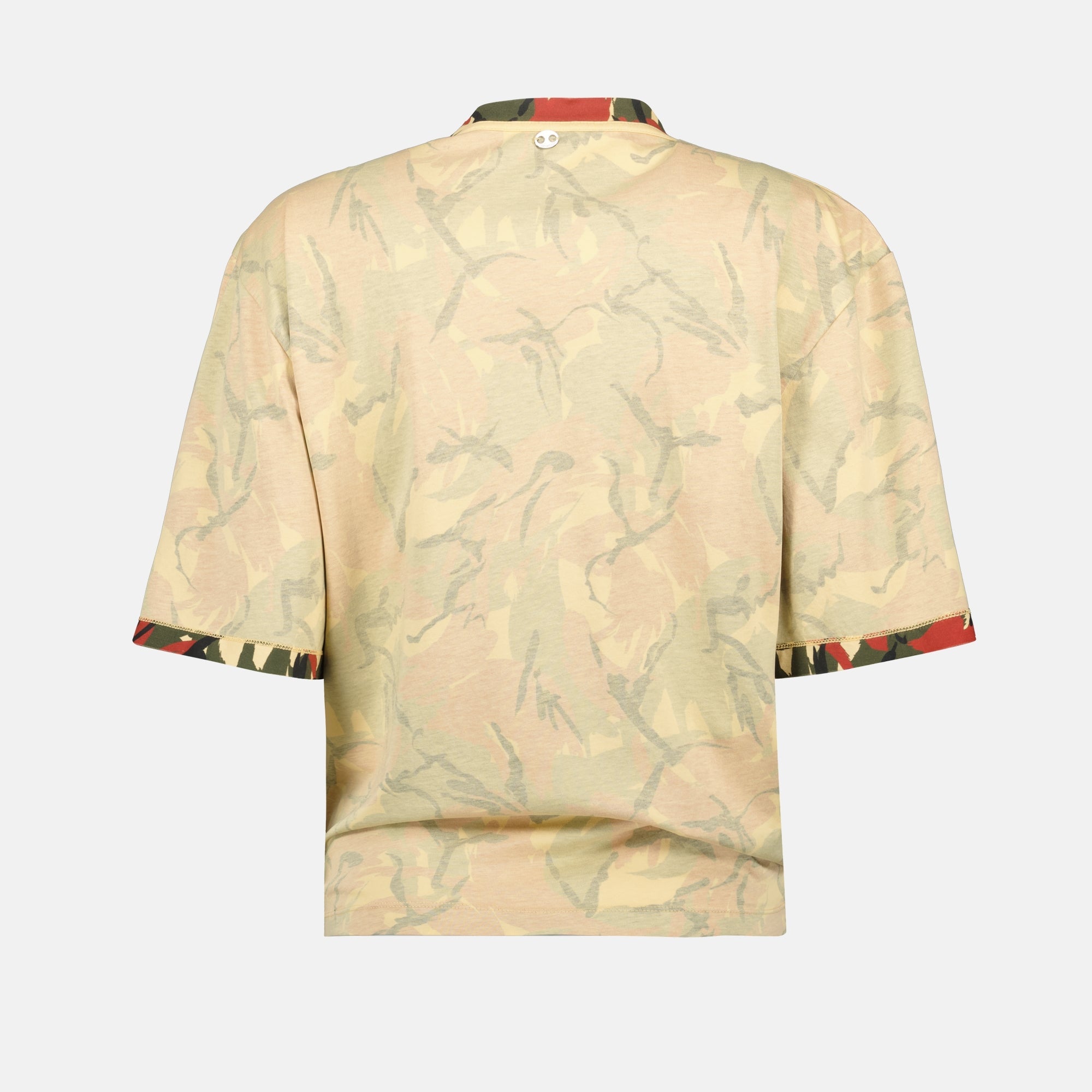 camouflage t-shirt, cotton t-shirt, round neck t-shirt, short sleeve shirt, signature details