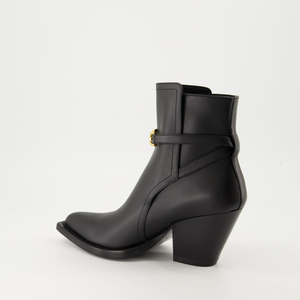 Versace boots, Medusa '95, smooth leather boots, luxury footwear, elegant black boots