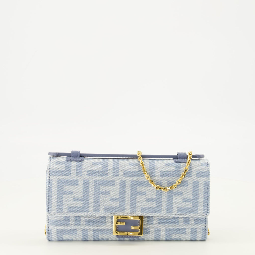 Baguette-Kettenportemonnaie aus blauem Denim