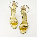 Image de sandales à talons en cuir doré par Valentino Garavani pour femmes - Saison Automne-Hiver 2024 - Vue de cima paire