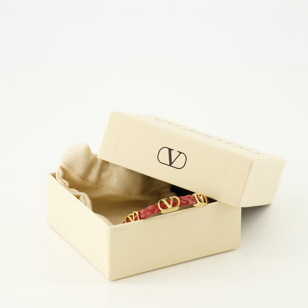 赤いVlogoレザー ブレスレットの画像 - レディースのヴァレンティノ・ガラバーニ - シーズン春夏2026 - 詳細ビュー2