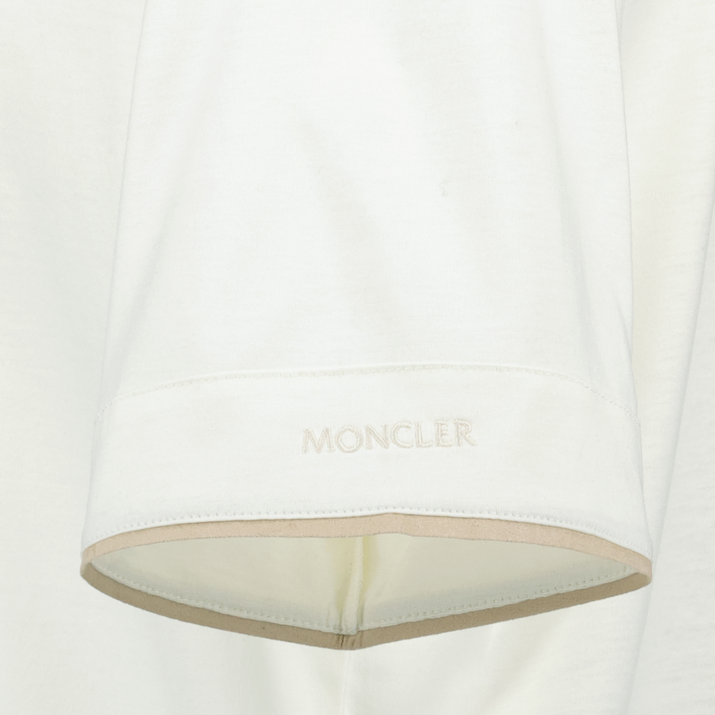 Imagem de T-shirt de algodão branco com detalhes em piqué da Moncler para Homens - Temporada Primavera-Verão 2025 - Detalhe Vista 1