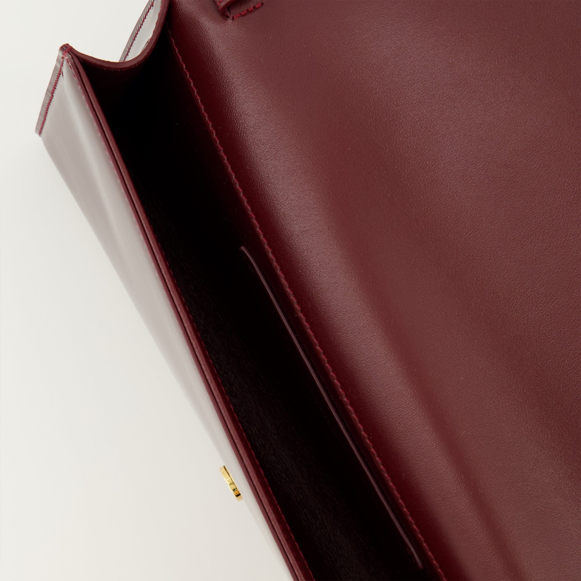 Imagen del bolso de mano Kate de Saint Laurent para mujeres - Temporada Otoño-Invierno 2025 - Detalle 2