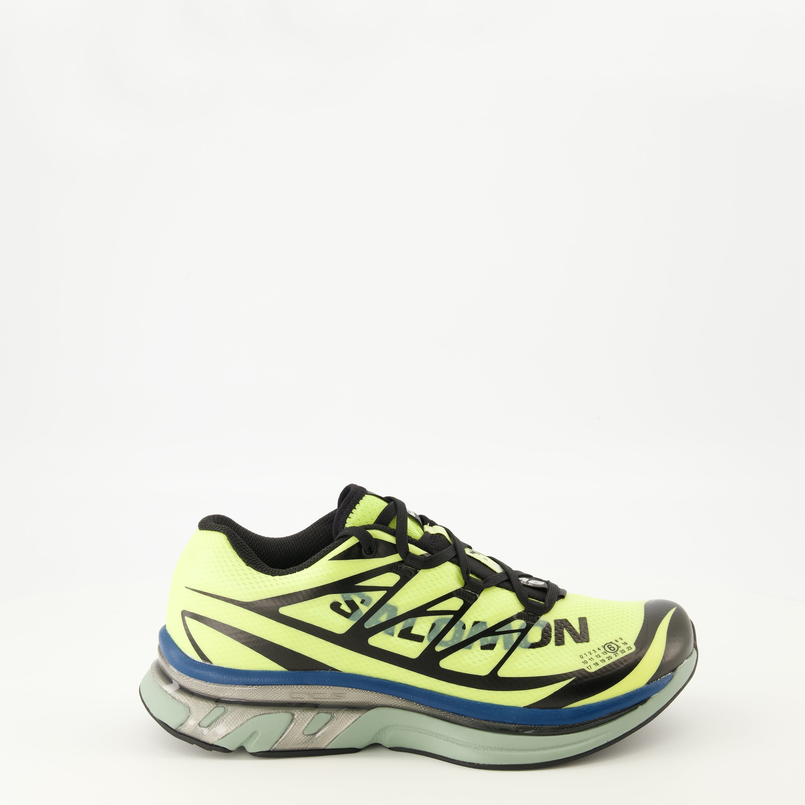 Sneakers Gialle x Salomon XT