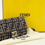 Image of Denim Chain Wallet by Fendi for Women - Season Autumn-Winter 2025 - Detail View 1