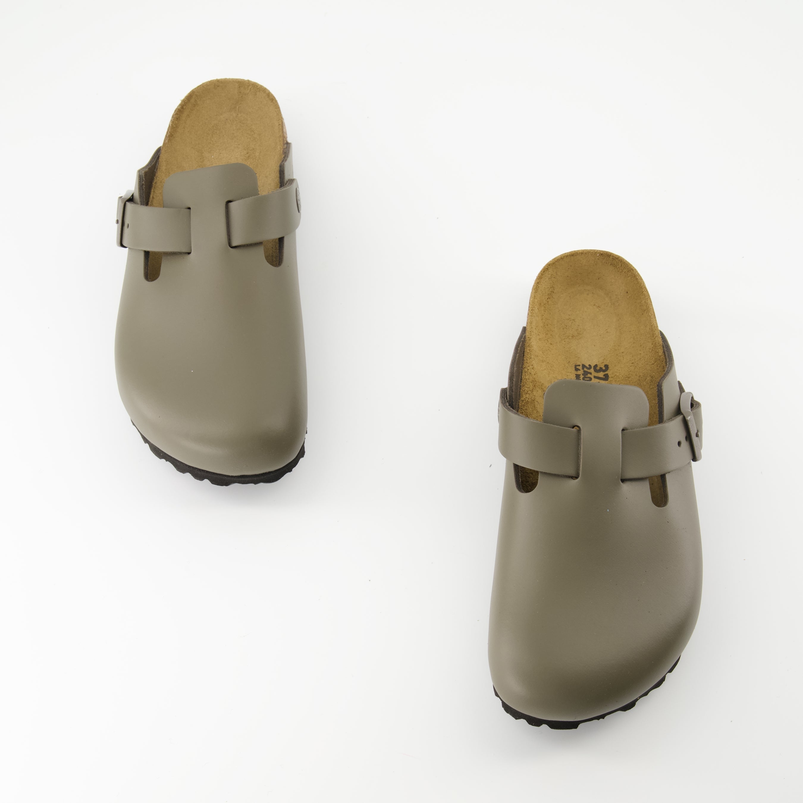 Image de Mules Boston Kaki par Birkenstock pour femmes - Saison Printemps-Été 2025 - Vue supérieure paire