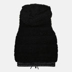 Imagen de chaqueta sin mangas acolchada de Moncler Grenoble para mujeres - Temporada Otoño-Invierno 2025 - Vista detallada del producto 1