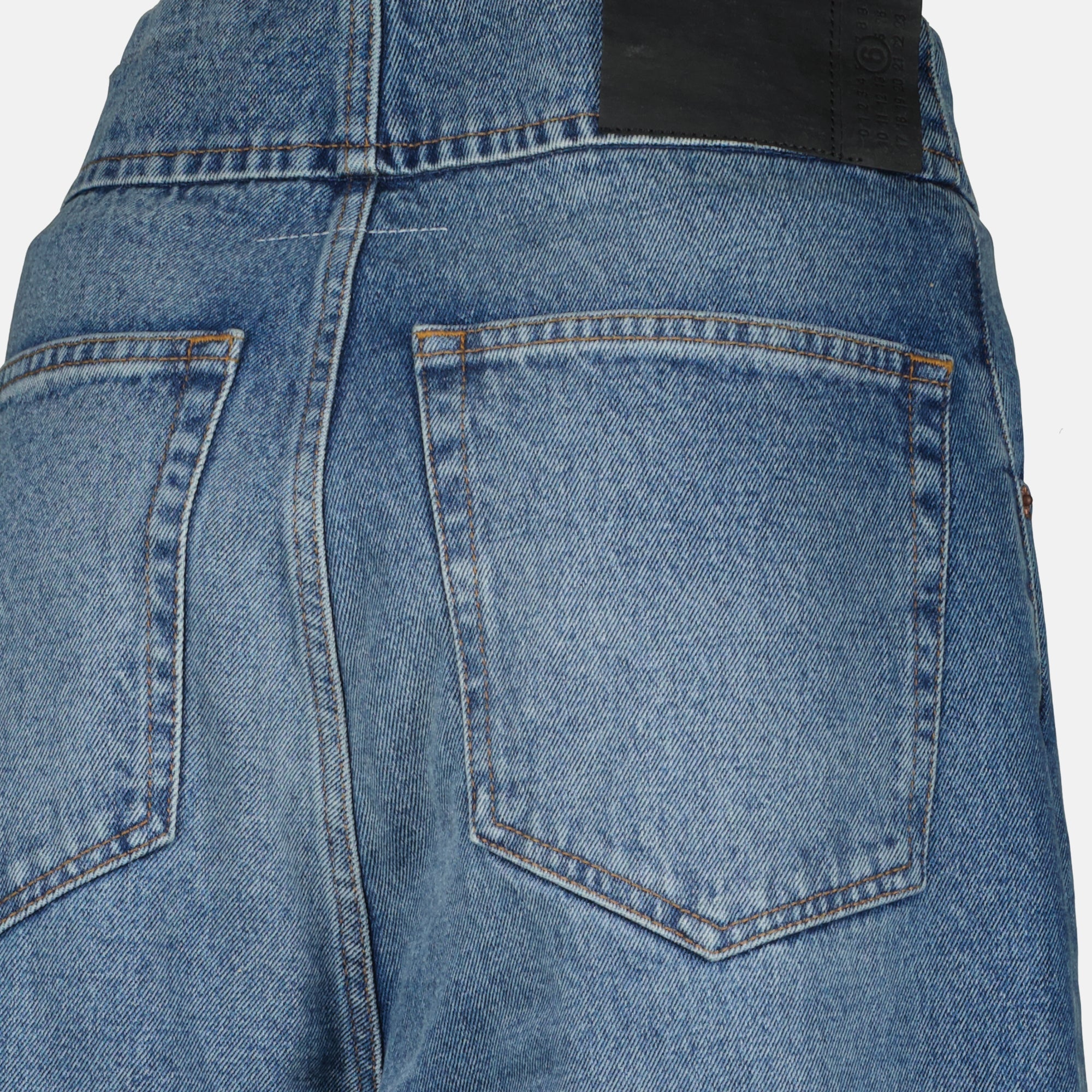 Image of High-Waisted Denim Jeans by Mm6 for Women - Season Autumn-Winter 2025 - Detail View 9