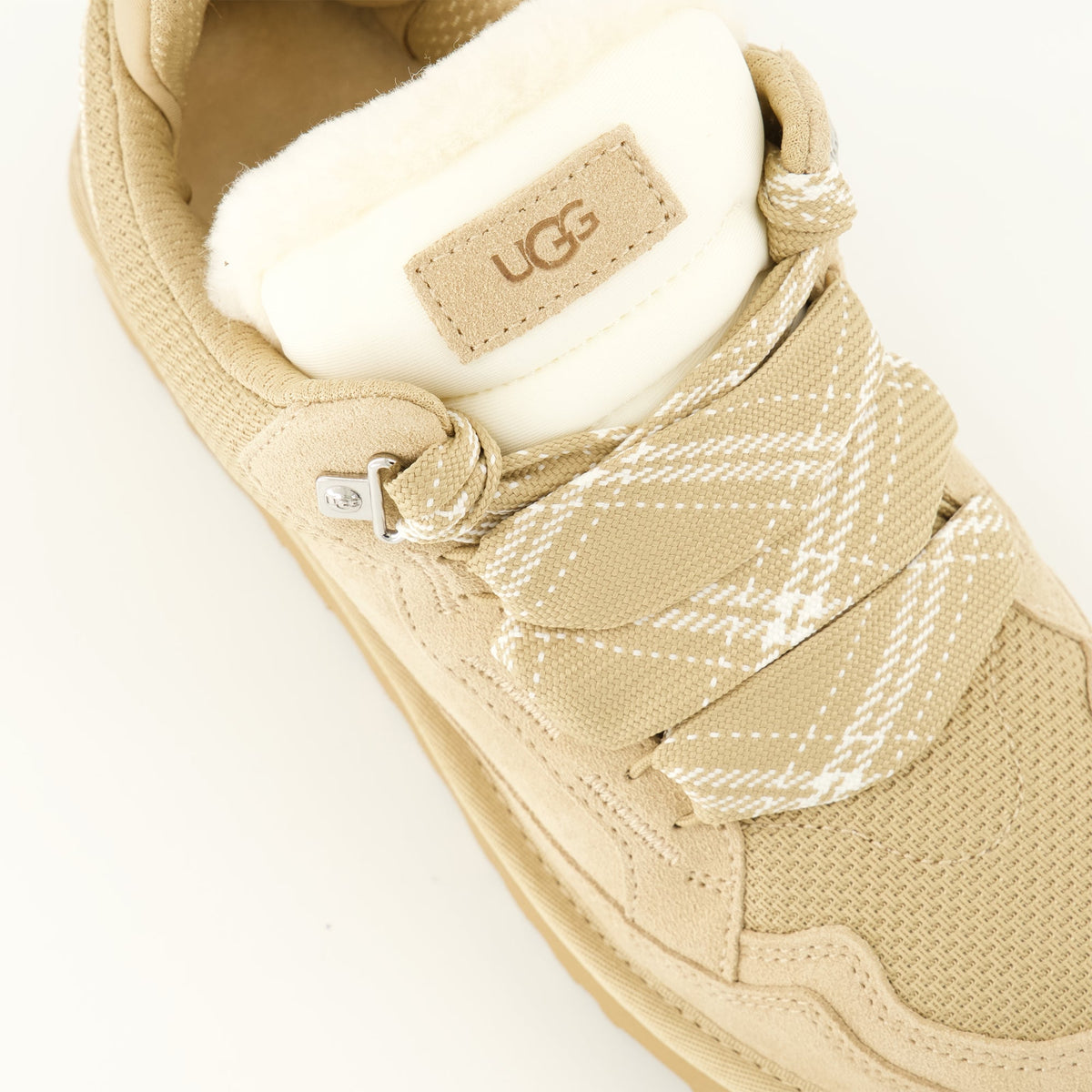 Botas Classic Ultra Mini Platform