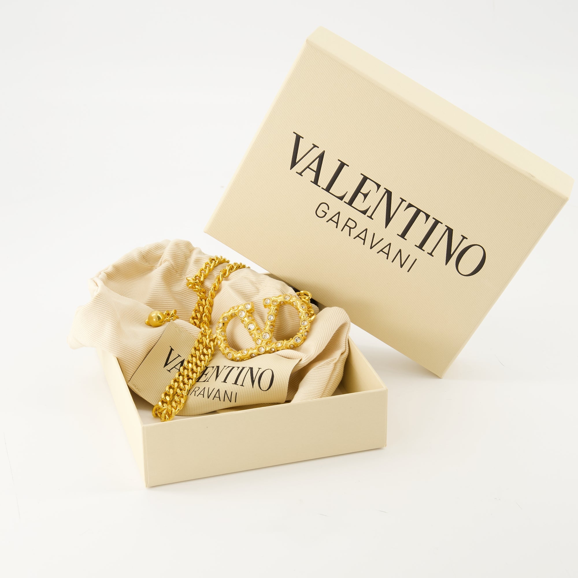 Vlogo chain belt, Valentino accessory, gold chain belt, Swarovski crystals belt, Autumn-Winter 2025