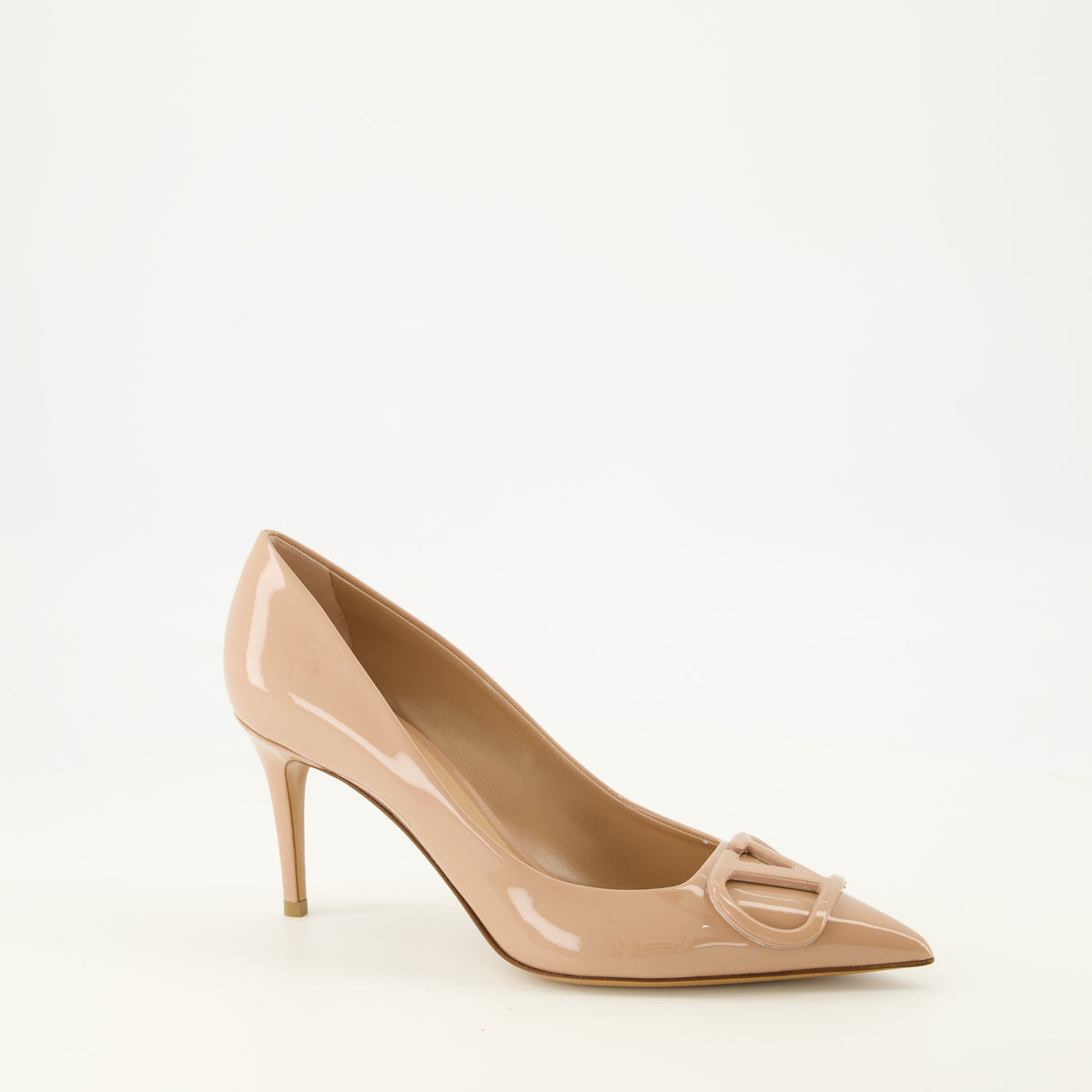 Beige Patent Leather VLogo Pumps