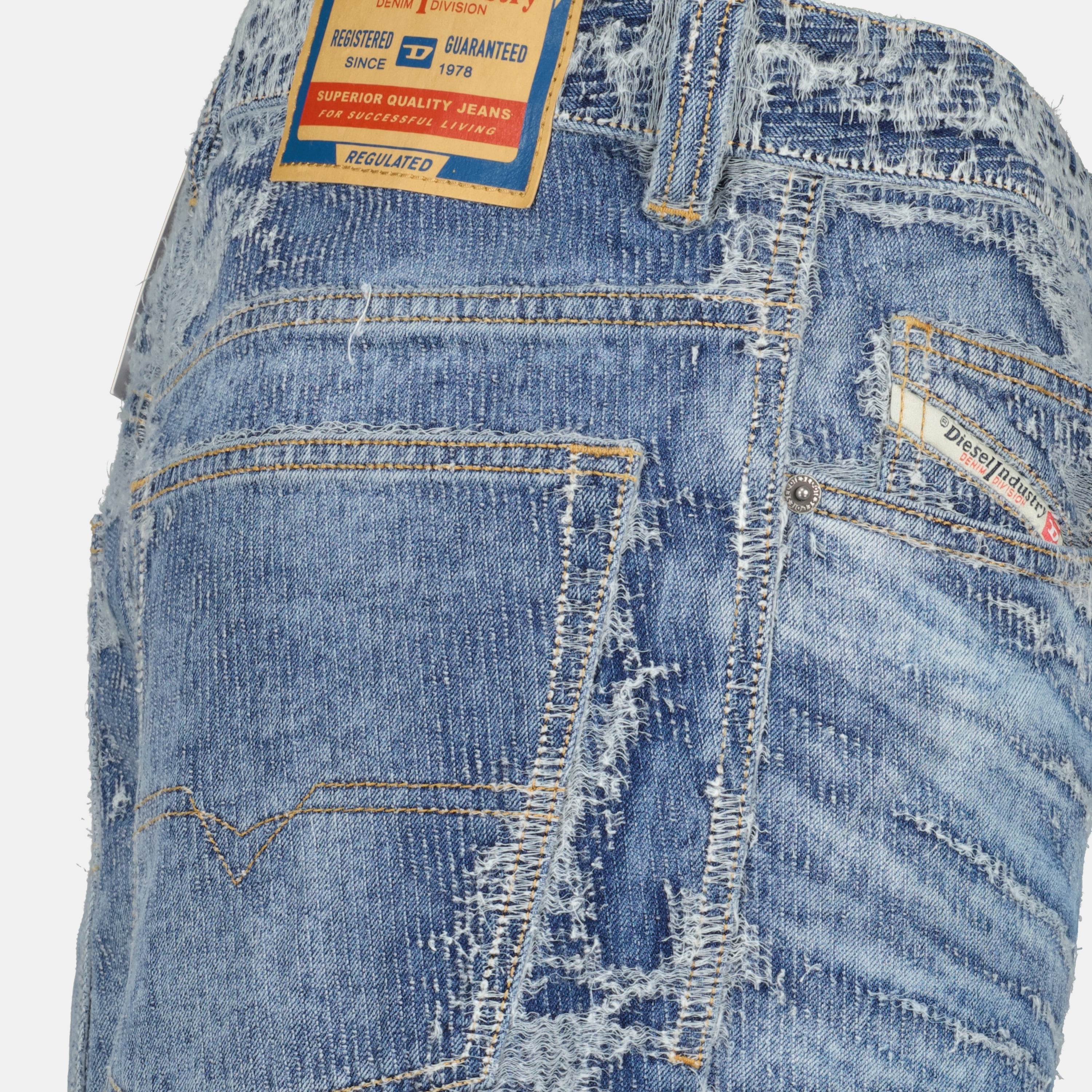 D-Macro jeans, denim jeans, faded blue jeans, wide cut jeans, vintage effect jeans