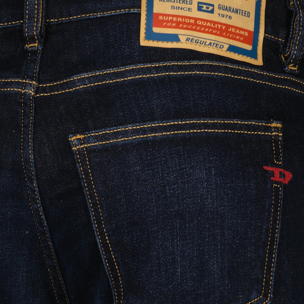 Immagine dei Jeans D-Strukt di Diesel per uomo - Stagione Autunno-Inverno 2025 - Vista dettagli 8