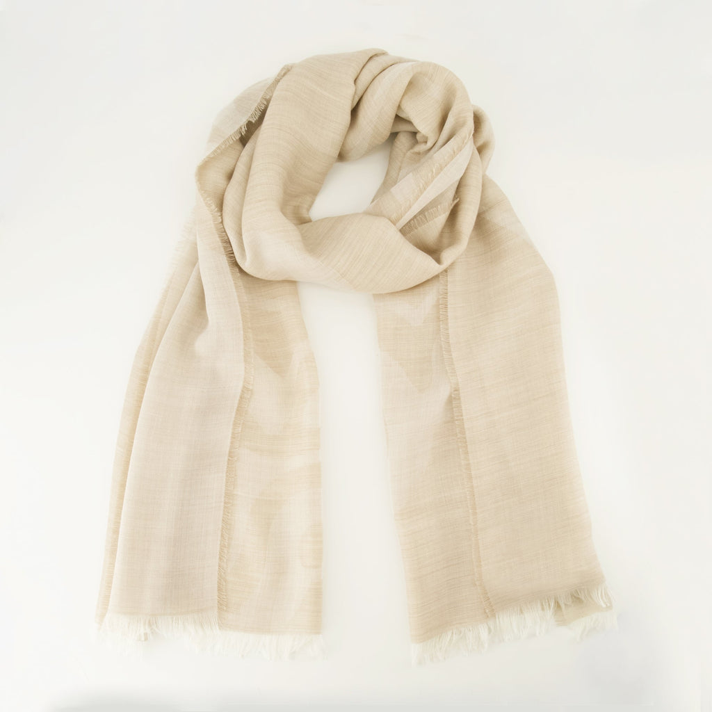 マックスマーラの女性用ベージュカシミヤシルクスカーフの画像 - シーズン春夏2026 - 詳細ビュー1