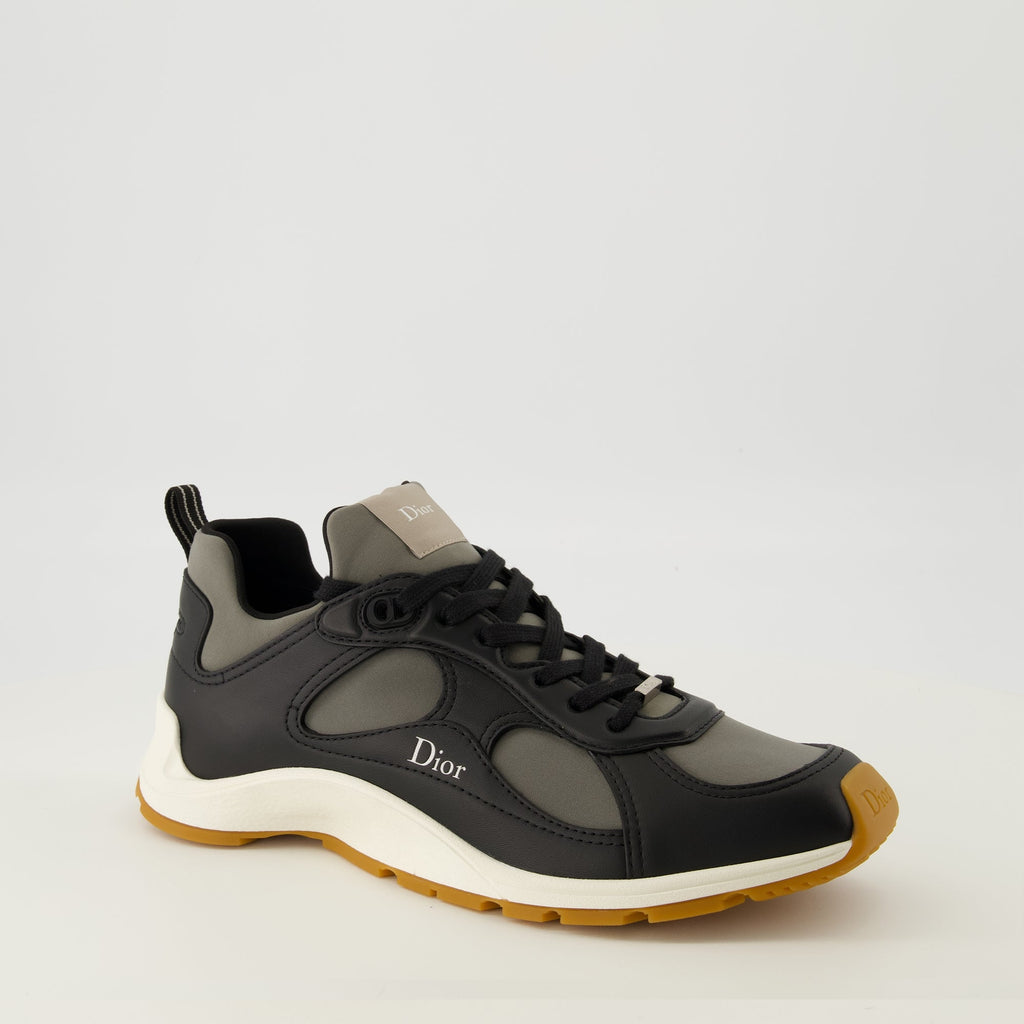 Mile Noir Sneakers