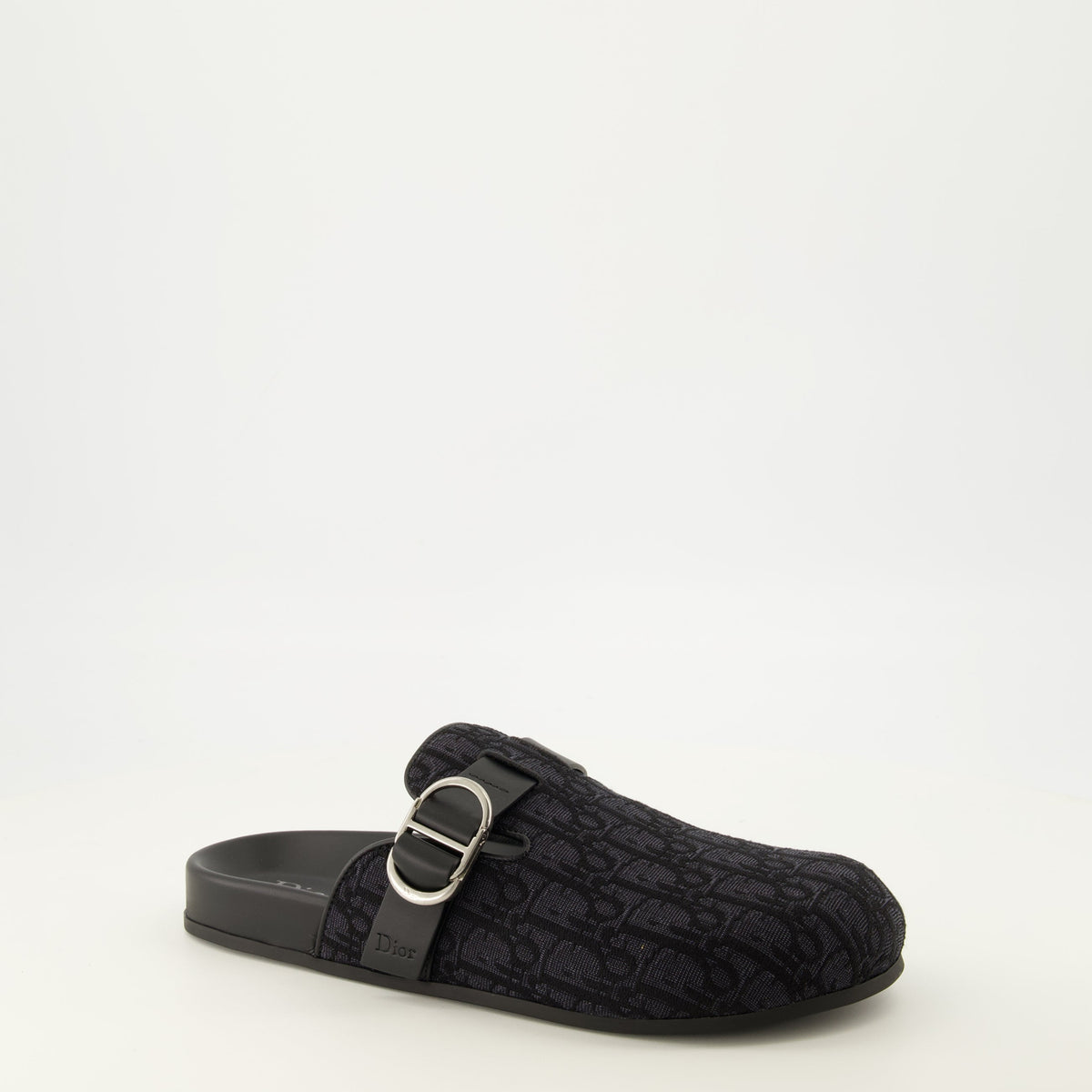 Mules de piel negra