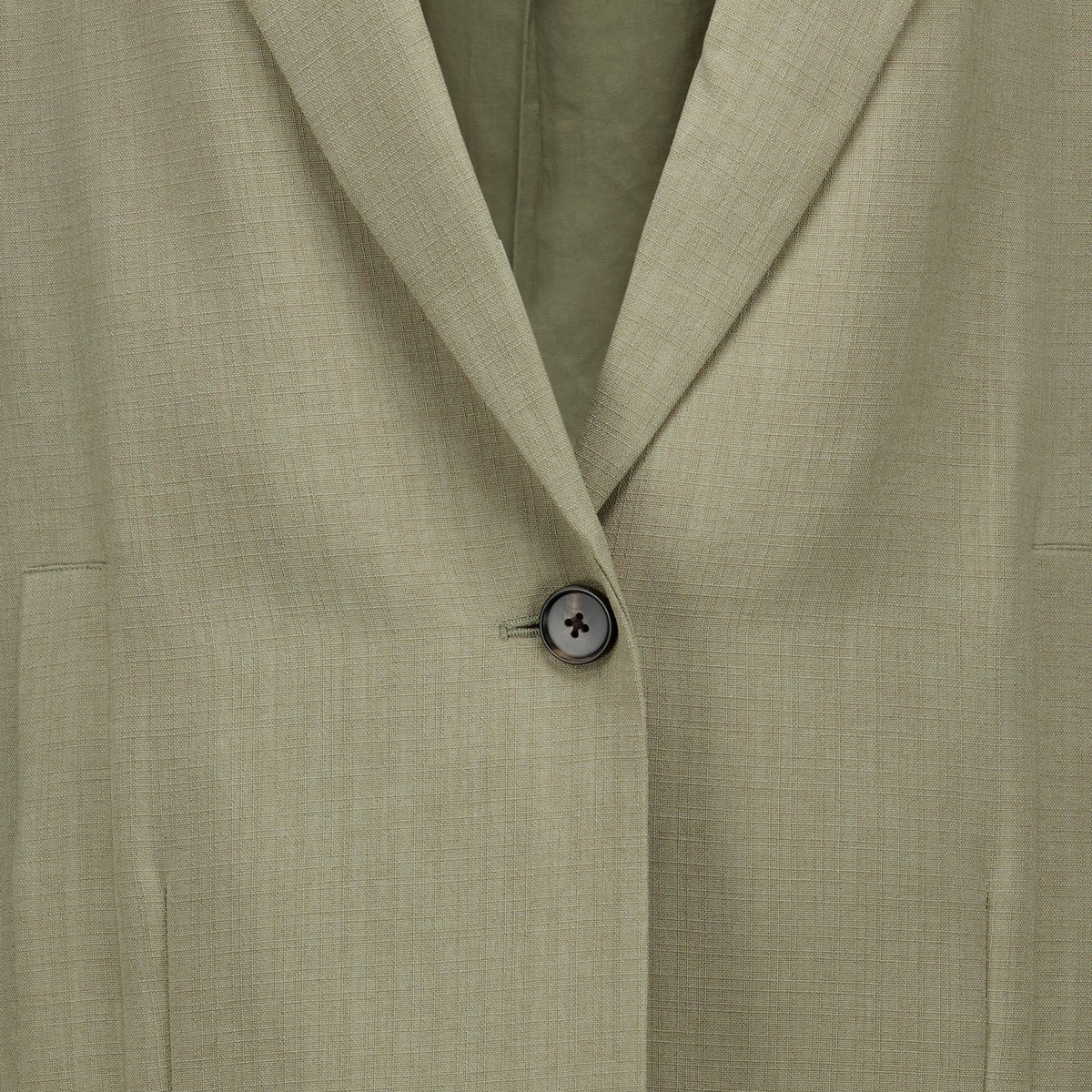 Sleeveless Tailored Jacket