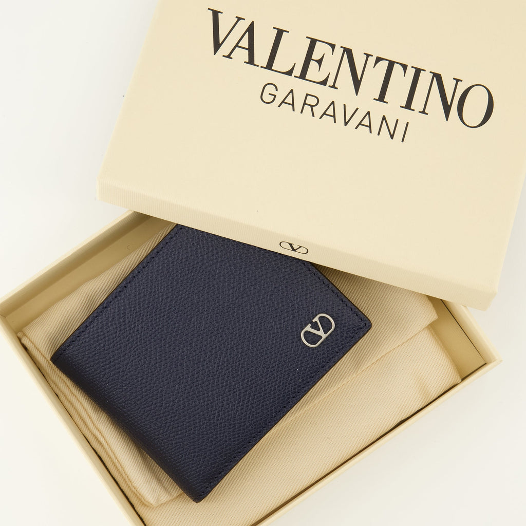 Imagen de la billetera Vlogo azul marino de Valentino Garavani para hombres - Temporada Primavera-Verano 2026 - Detalle 2