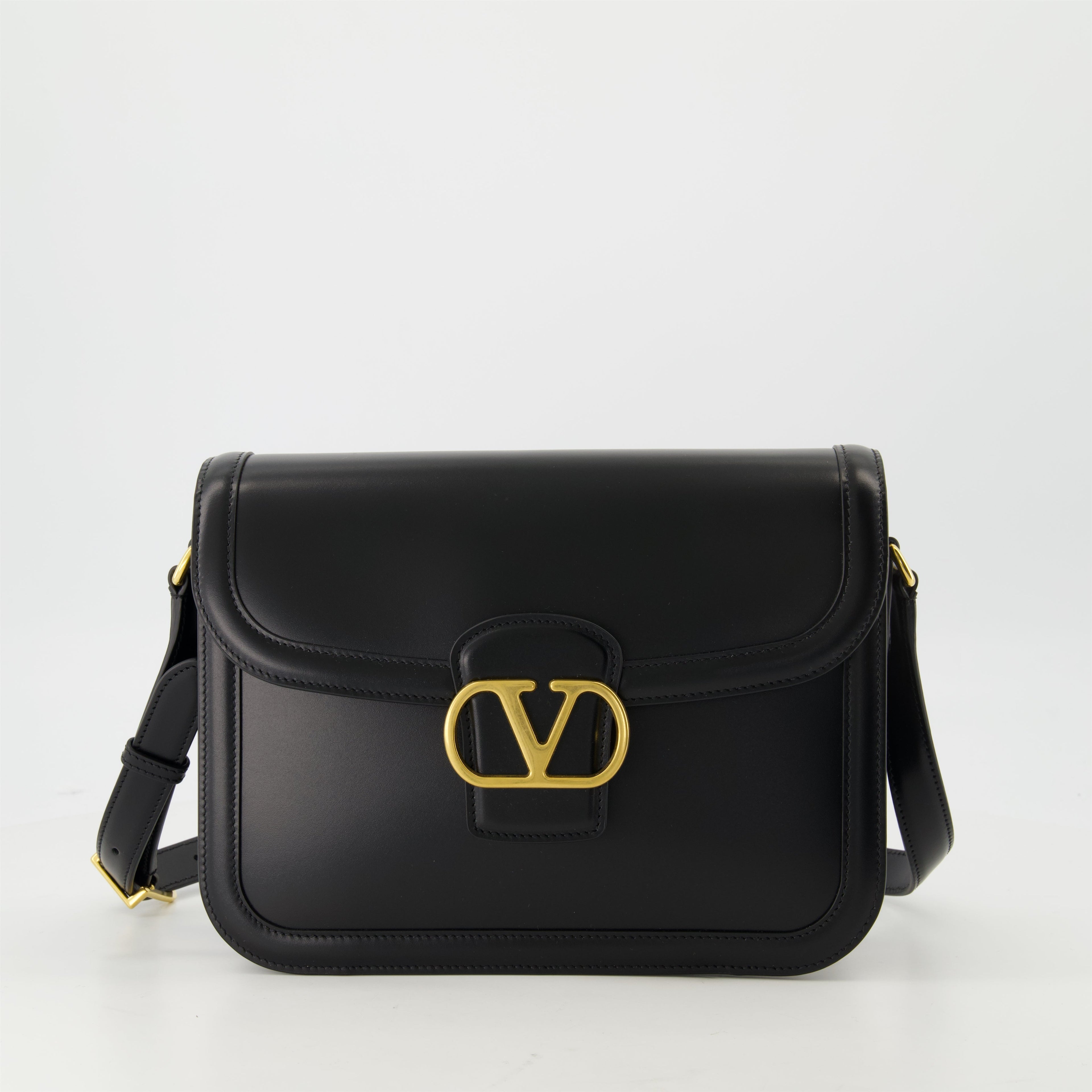 Imagen de la bolsa cruzada VLogo 9T05 de Valentino Garavani para mujeres - Temporada Primavera-Verano 2025 - Vista frontal