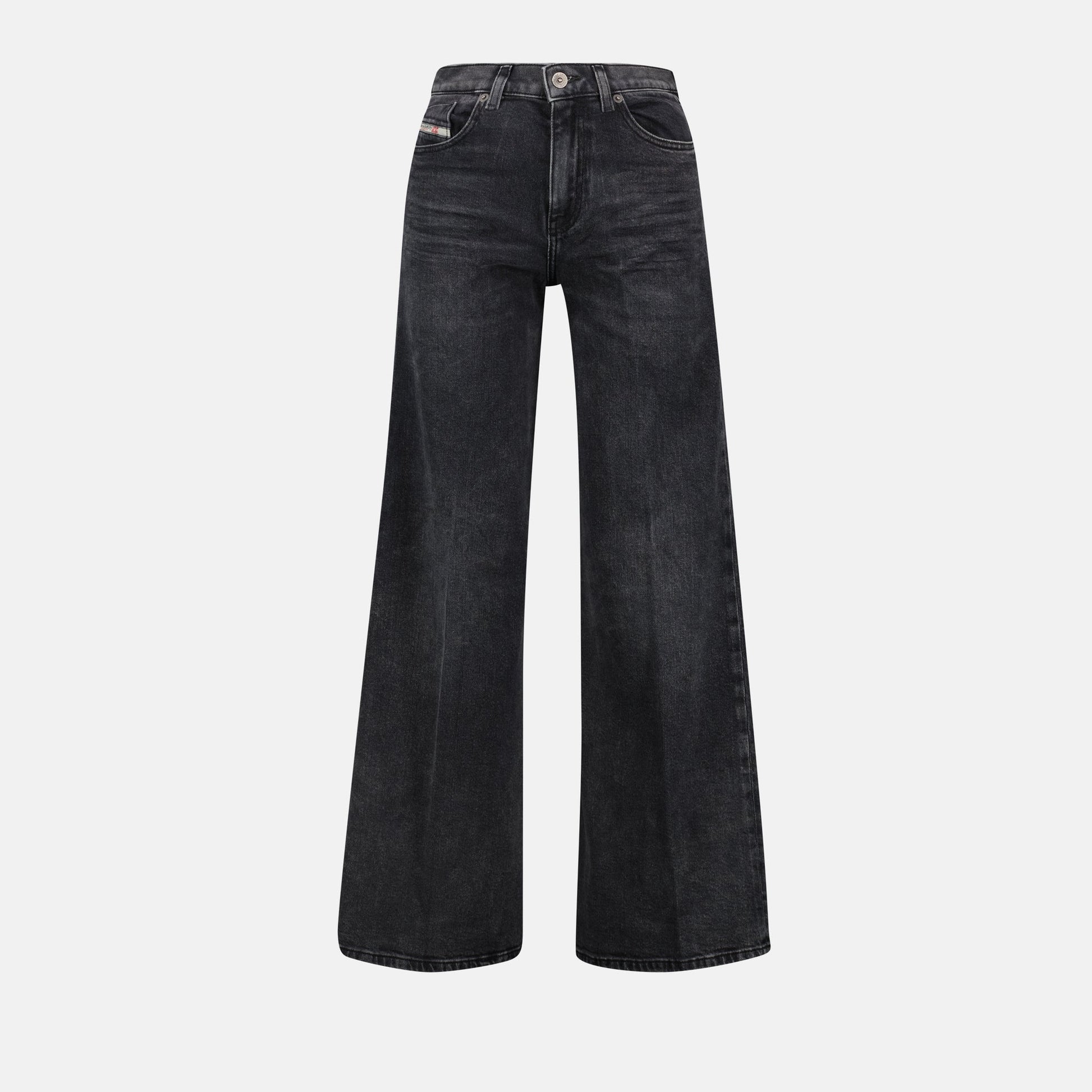 Jean D-Akemi, wide cut jeans, Diesel denim, black jeans, Spring-Summer collection